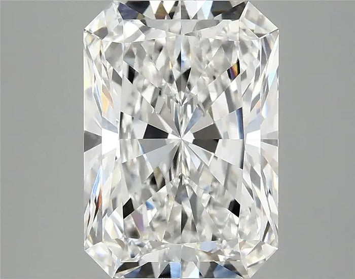 4.05 Carat · RADIANT · E · VVS2 · IGI · Excellent Cut