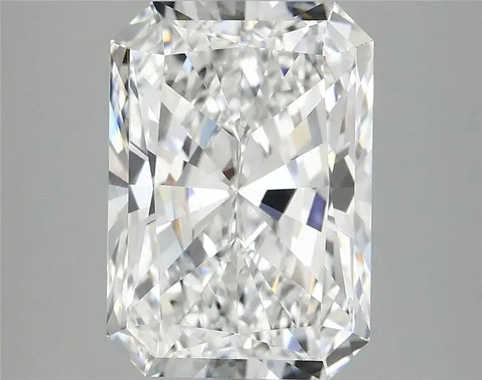 4.08 Carat · RADIANT · E · VVS2 · IGI · Excellent Cut