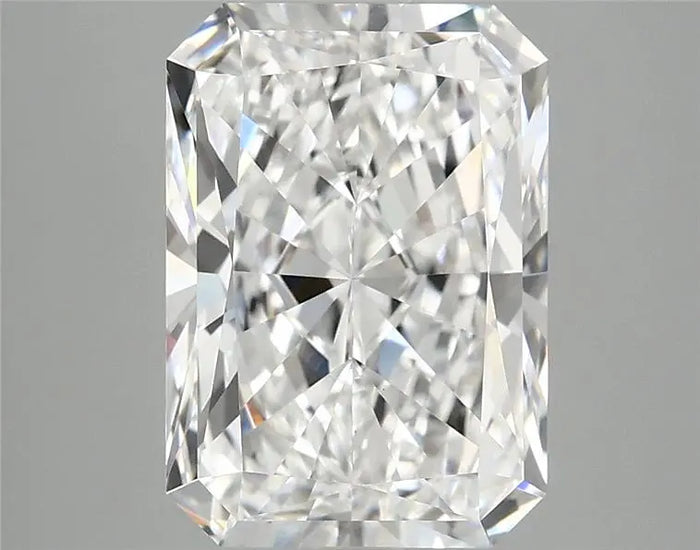 4.09 Carat · RADIANT · E · VVS2 · IGI · Excellent Cut