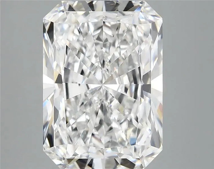 3.88 Carat · RADIANT · D · VVS2 · IGI · Excellent Cut