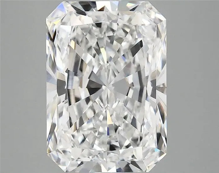 4.18 Carat · RADIANT · E · VVS2 · IGI · Excellent Cut