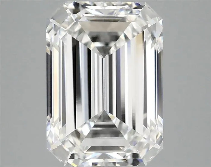3.92 Carat · EMERALD · E · VVS2 · IGI · Excellent Cut