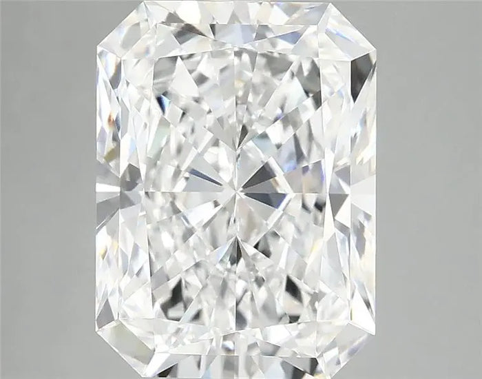 4.05 Carat · RADIANT · E · VVS2 · IGI · Excellent Cut