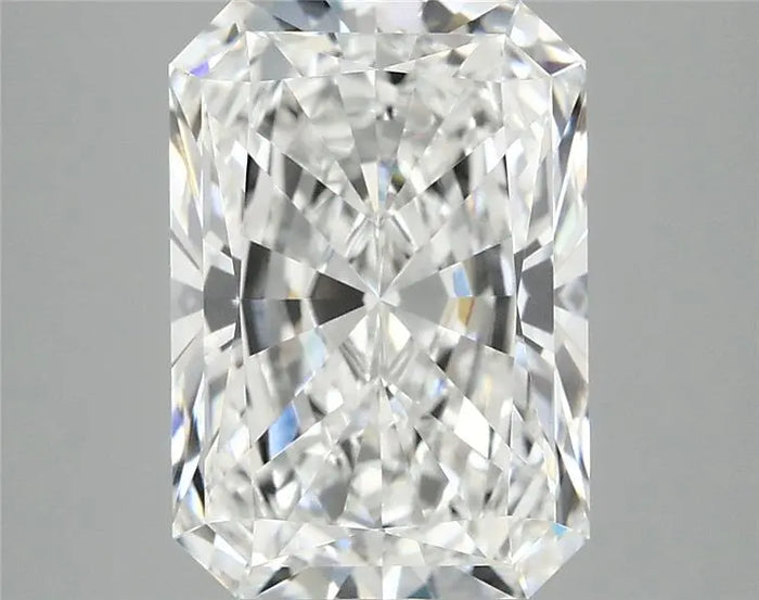 4.09 Carat · RADIANT · E · VVS2 · IGI · Excellent Cut
