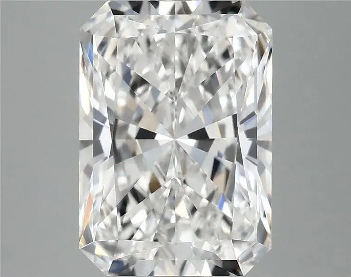 4.13 Carat · RADIANT · E · VVS2 · IGI · Excellent Cut