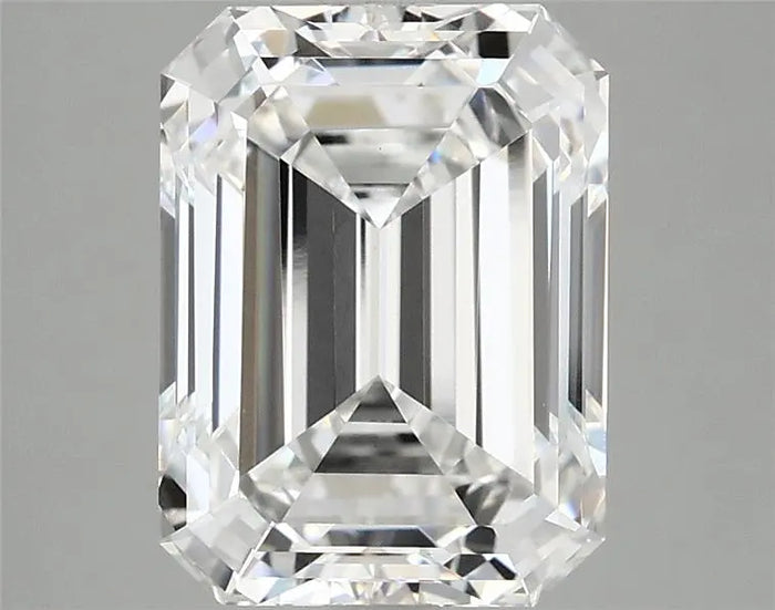 3.97 Carat · EMERALD · E · VVS2 · IGI · Excellent Cut