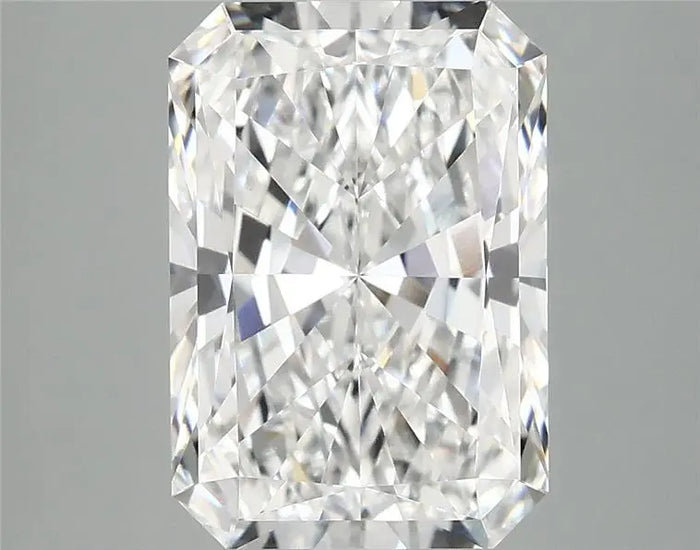 4.16 Carat · RADIANT · D · VVS2 · IGI · Excellent Cut