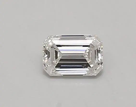 0.39 Carat · EMERALD · E · VS1 · IGI · Excellent Cut
