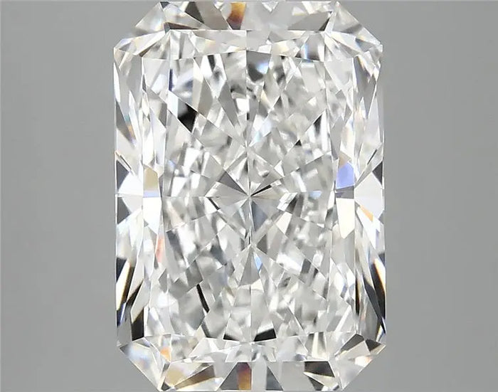 3.94 Carat · RADIANT · E · VVS2 · IGI · Excellent Cut