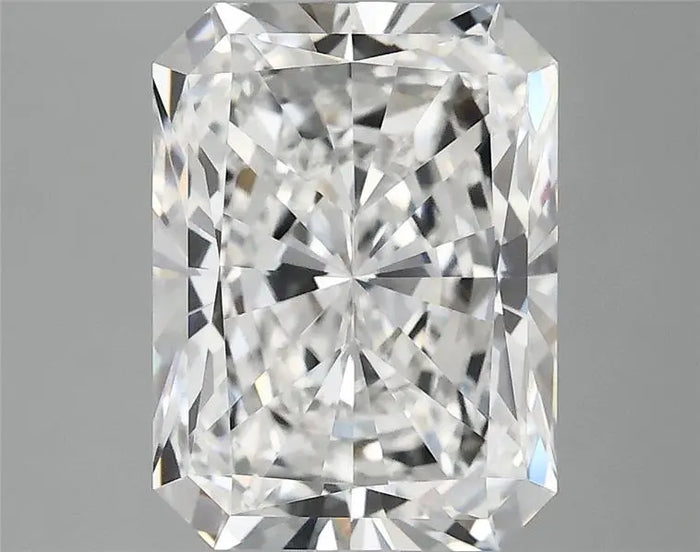 3.93 Carat · RADIANT · E · VVS2 · IGI · Excellent Cut