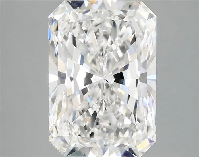 4.19 Carat · RADIANT · D · VVS2 · IGI · Excellent Cut