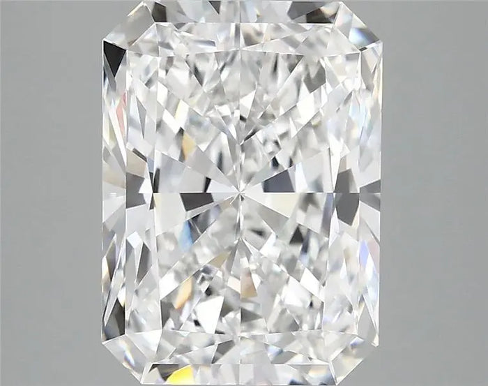 4.06 Carat · RADIANT · D · VVS2 · IGI · Excellent Cut