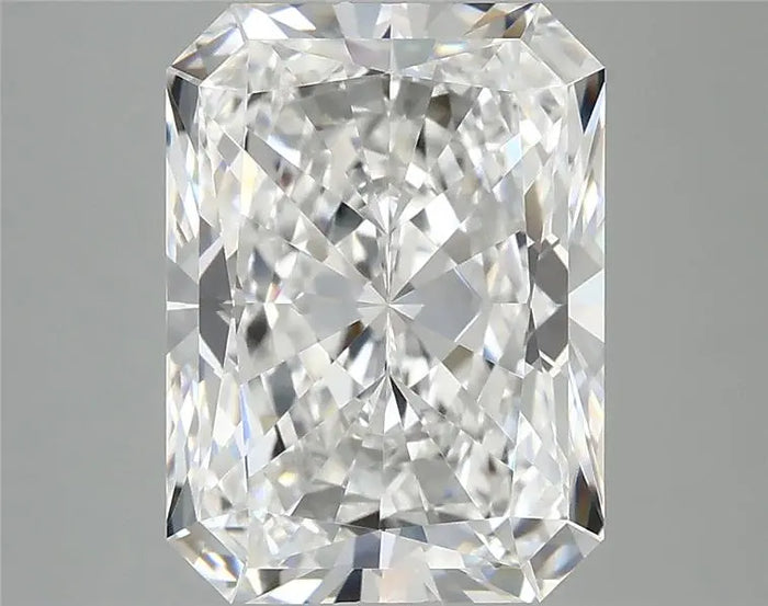 4.08 Carat · RADIANT · E · VVS2 · IGI · Excellent Cut