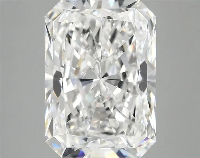 4.07 Carat · RADIANT · E · VVS2 · IGI · Excellent Cut