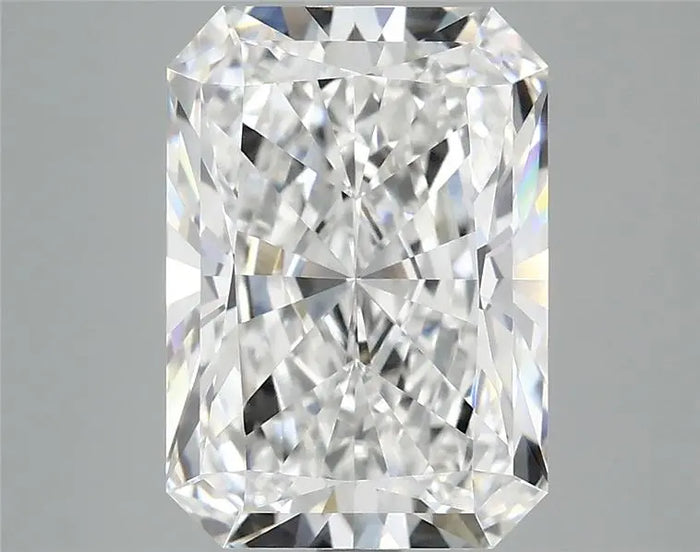 4.18 Carat · RADIANT · E · VVS2 · IGI · Excellent Cut