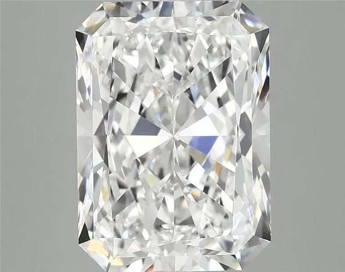 4.49 Carat · RADIANT · E · VVS2 · IGI · Excellent Cut