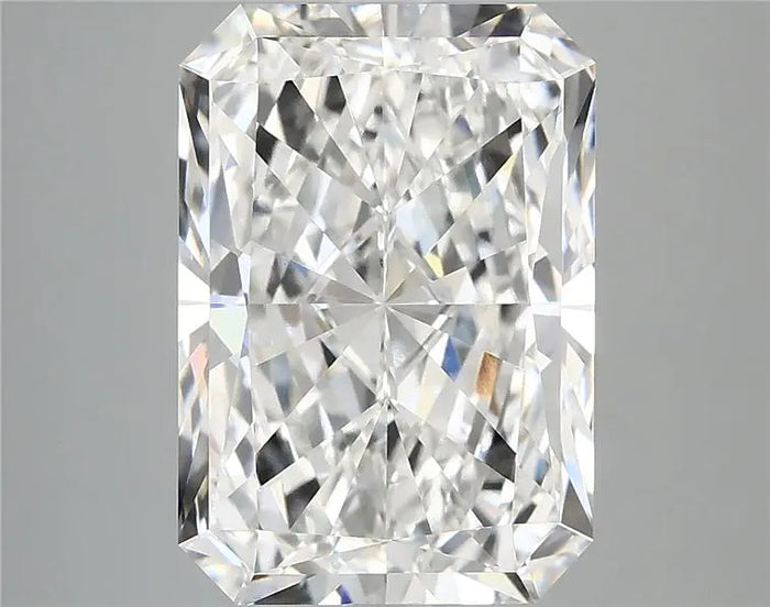 6.02 Carat · RADIANT · F · VVS2 · IGI · Excellent Cut