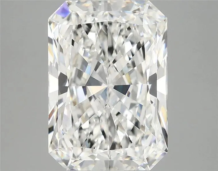 3.92 Carat · RADIANT · E · VVS2 · IGI · Excellent Cut
