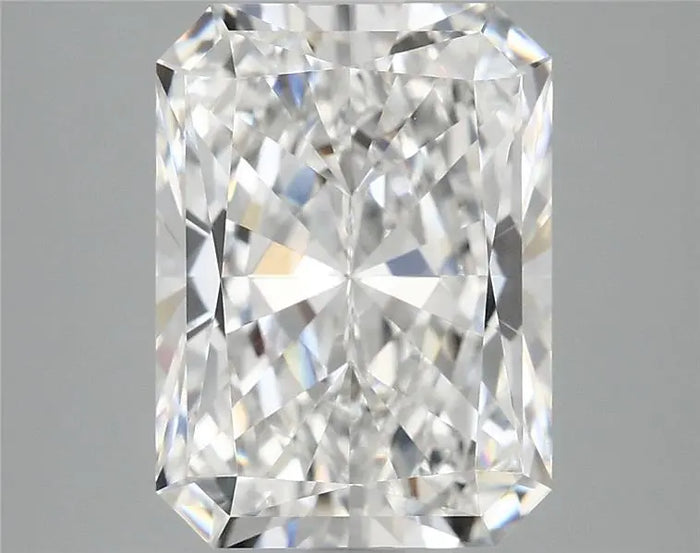 4.09 Carat · RADIANT · E · VVS2 · IGI · Excellent Cut