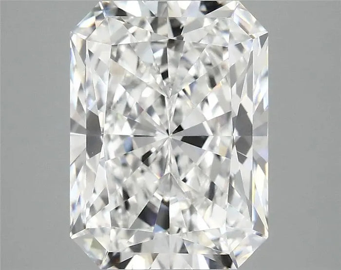4.07 Carat · RADIANT · E · VS1 · IGI · Excellent Cut