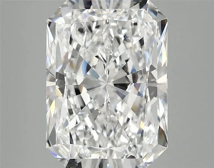 4.14 Carat · RADIANT · E · VVS2 · IGI · Excellent Cut