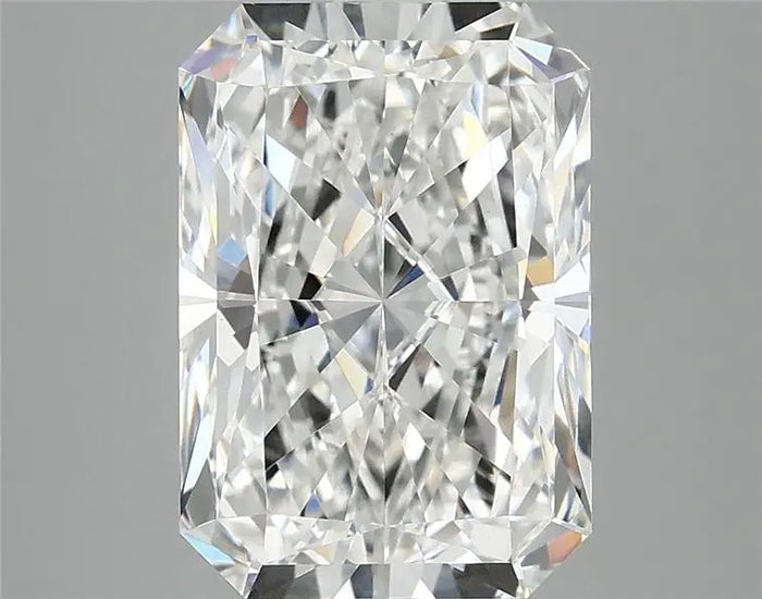 4.08 Carat · RADIANT · E · VVS2 · IGI · Excellent Cut