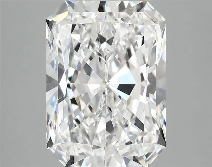 4.08 Carat · RADIANT · E · VVS2 · IGI · Excellent Cut