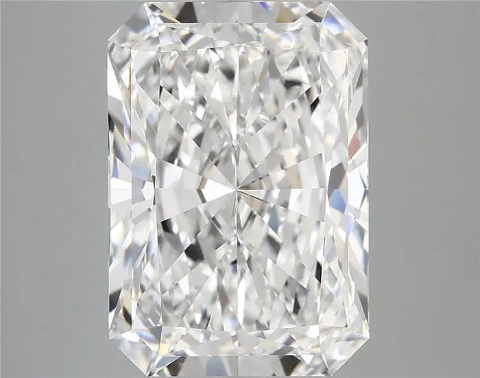 6.04 Carat · RADIANT · E · VVS2 · IGI · Excellent Cut