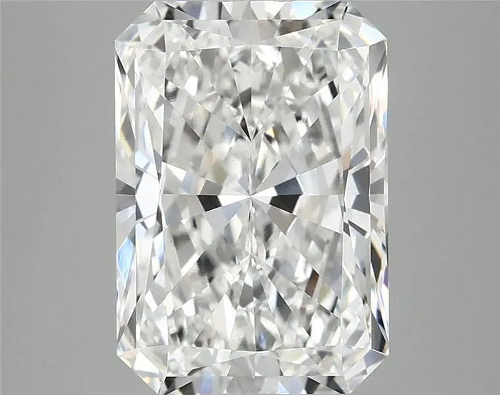 4.05 Carat · RADIANT · E · VVS2 · IGI · Excellent Cut