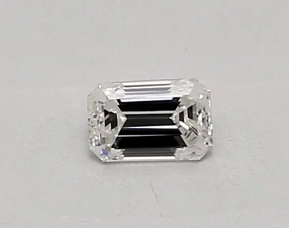 0.31 Carat · EMERALD · E · VVS2 · IGI · Very Good Cut