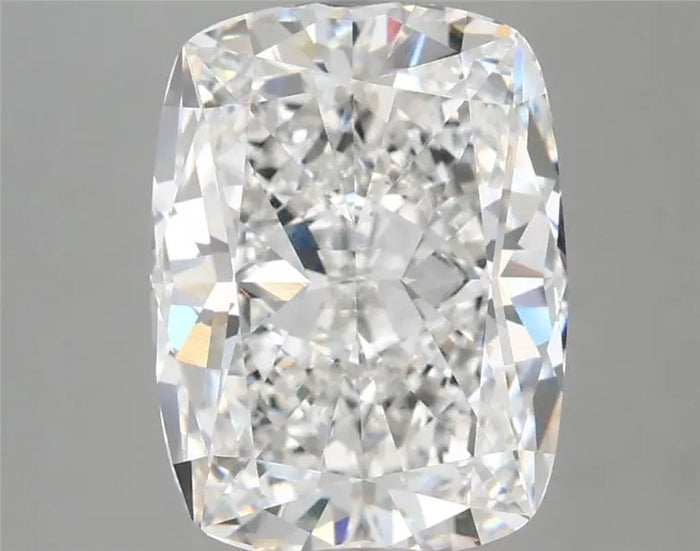 4.38 Carat · CUSHION · E · VVS2 · IGI · Excellent Cut