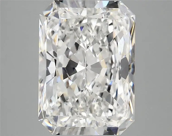4.02 Carat · RADIANT · E · VVS2 · IGI · Excellent Cut