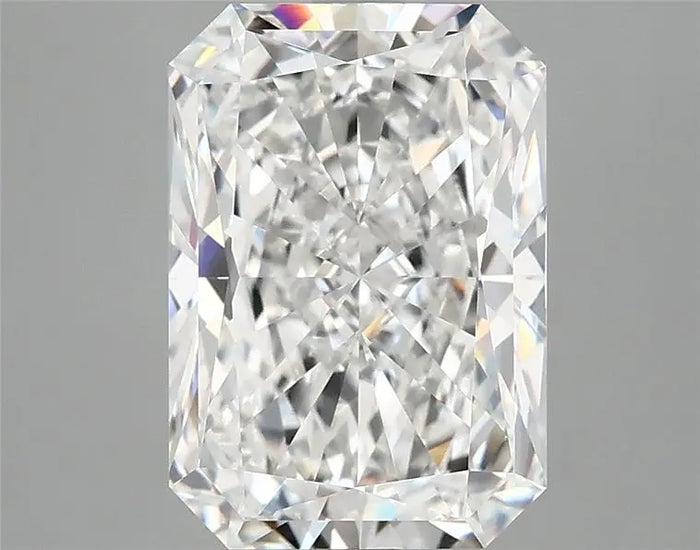 4.04 Carat · RADIANT · E · VVS2 · IGI · Excellent Cut