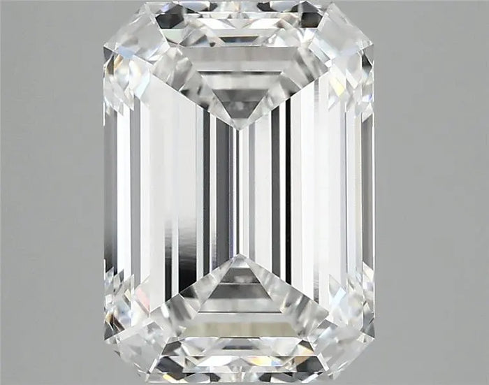 3.94 Carat · EMERALD · E · VVS2 · IGI · Excellent Cut