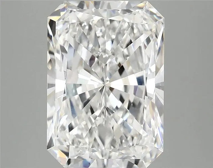 4.06 Carat · RADIANT · E · VVS2 · IGI · Excellent Cut