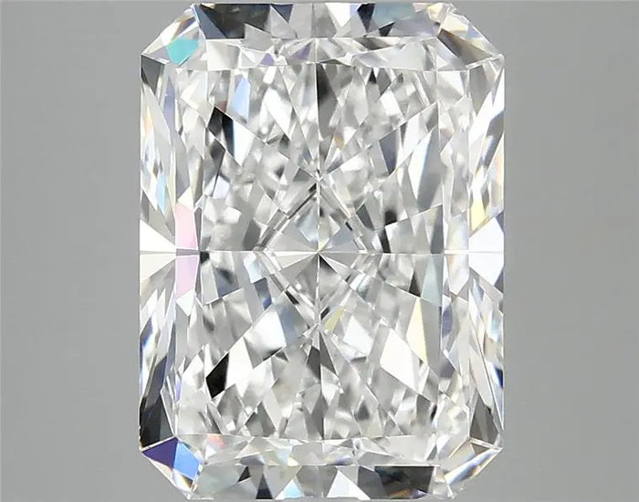 3.95 Carat · RADIANT · E · VVS2 · IGI · Excellent Cut