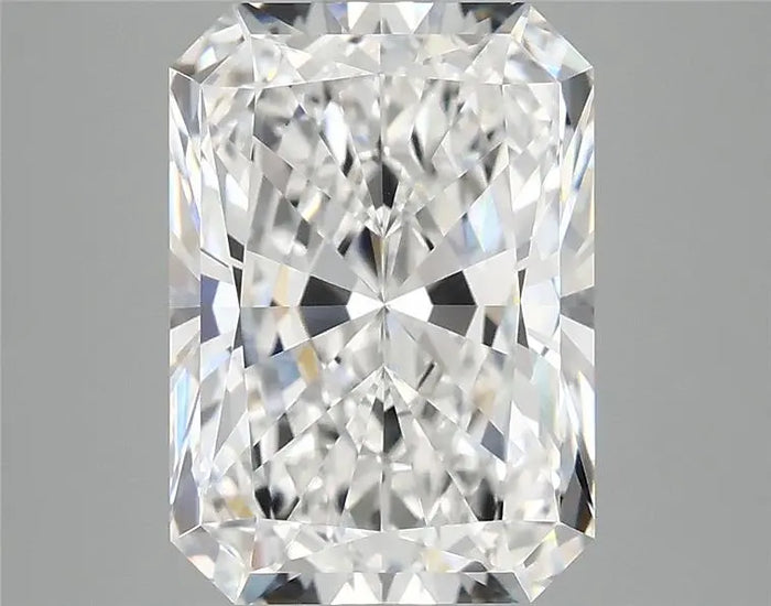 4.09 Carat · RADIANT · E · VVS2 · IGI · Excellent Cut