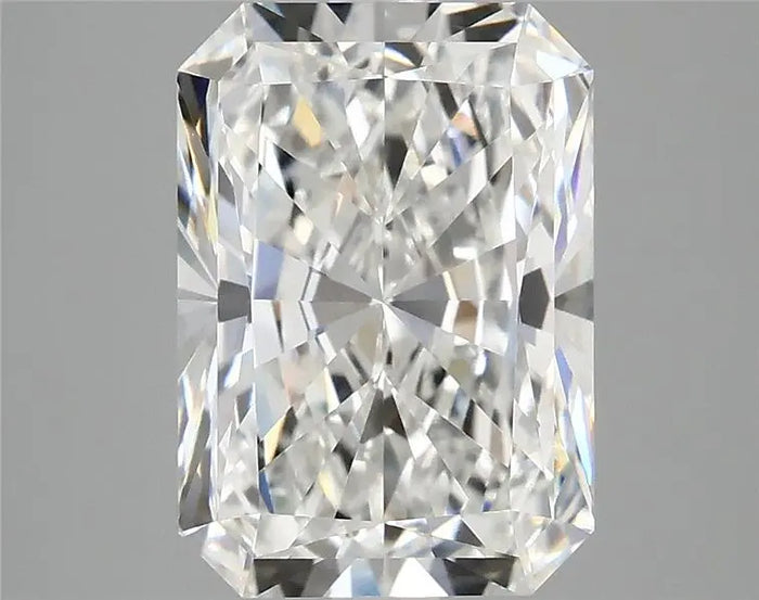 4.04 Carat · RADIANT · E · VVS2 · IGI · Excellent Cut