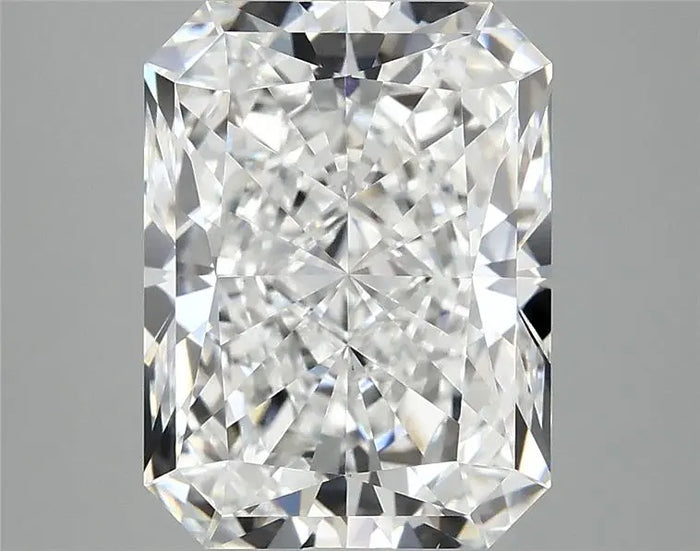 4.08 Carat · RADIANT · D · VVS2 · IGI · Excellent Cut