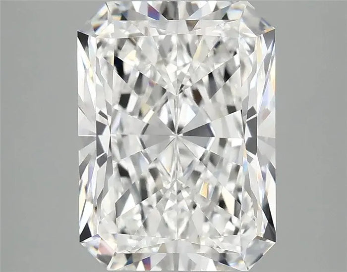 4.09 Carat · RADIANT · E · VVS2 · IGI · Excellent Cut
