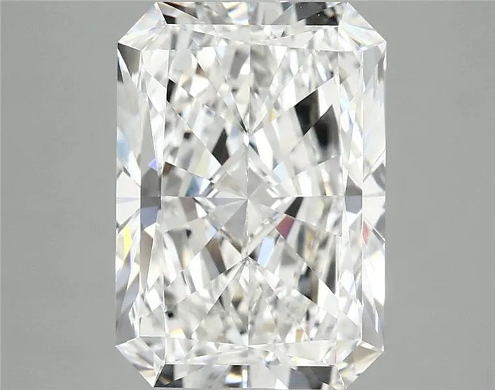 3.91 Carat · RADIANT · E · VVS2 · IGI · Excellent Cut