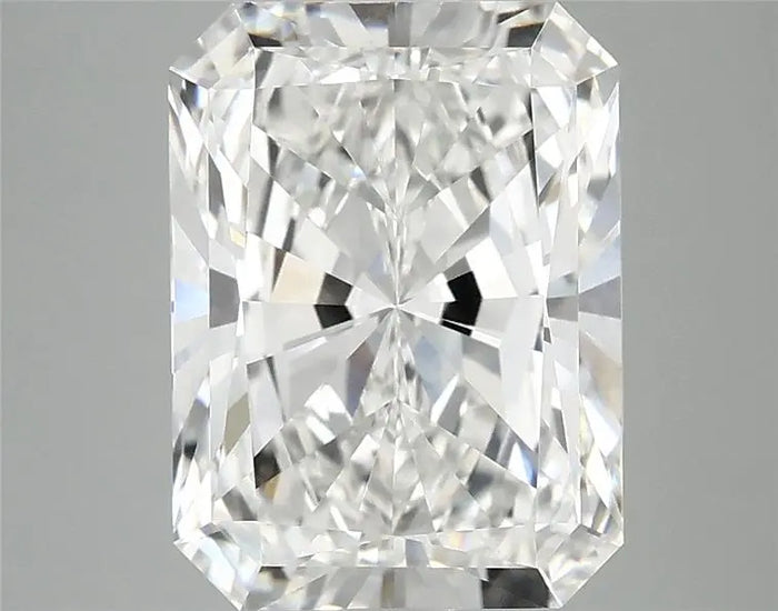 4.02 Carat · RADIANT · E · VVS2 · IGI · Excellent Cut