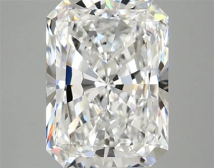 3.09 Carat · RADIANT · E · VVS2 · IGI · Excellent Cut