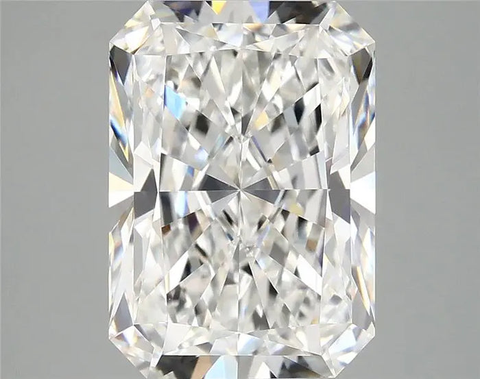 4.09 Carat · RADIANT · E · VVS2 · IGI · Excellent Cut