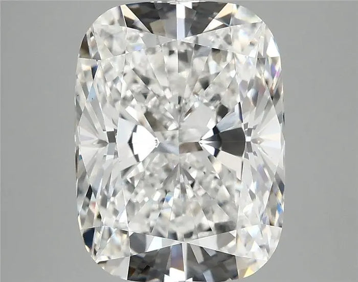 5.58 Carat · CUSHION · E · VS1 · IGI · Excellent Cut