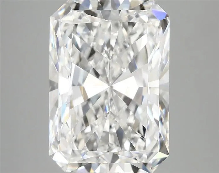 6.09 Carat · RADIANT · E · VVS2 · IGI · Excellent Cut