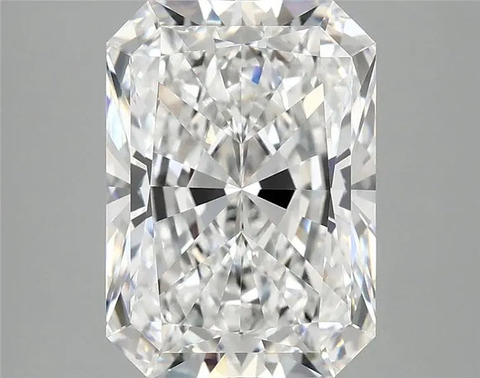 4.09 Carat · RADIANT · E · VVS2 · IGI · Excellent Cut