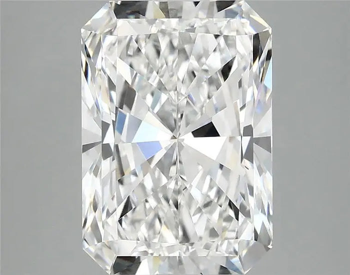 4.16 Carat · RADIANT · E · VVS2 · IGI · Excellent Cut