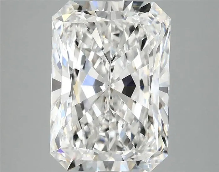4.09 Carat · RADIANT · E · VVS2 · IGI · Excellent Cut