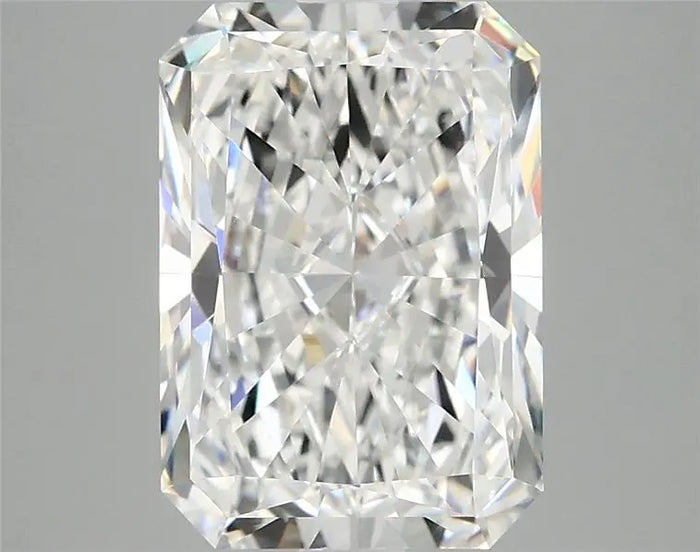 4.07 Carat · RADIANT · E · VVS2 · IGI · Excellent Cut